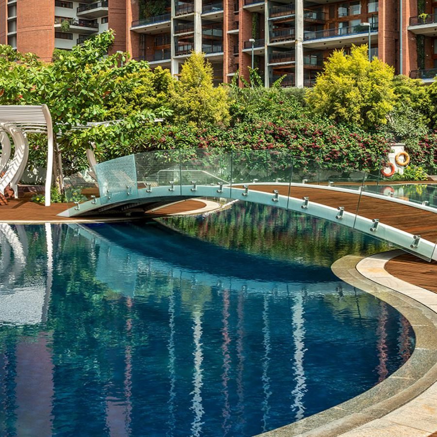 Total Environment - Windmills of Your Mind - Bridge over swimming pool