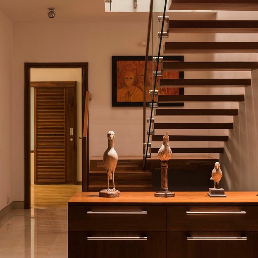 D60 - 5899 Sqft - Handcrafter interiors and cantilevered wooden staircase