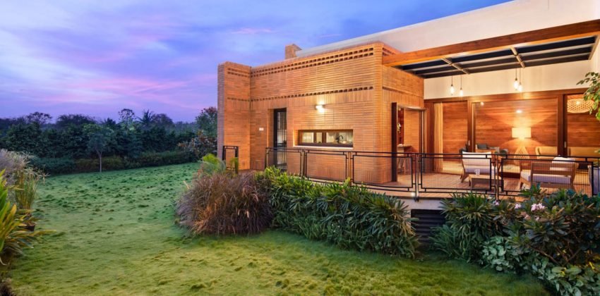 Total Environment After The Rain Villa