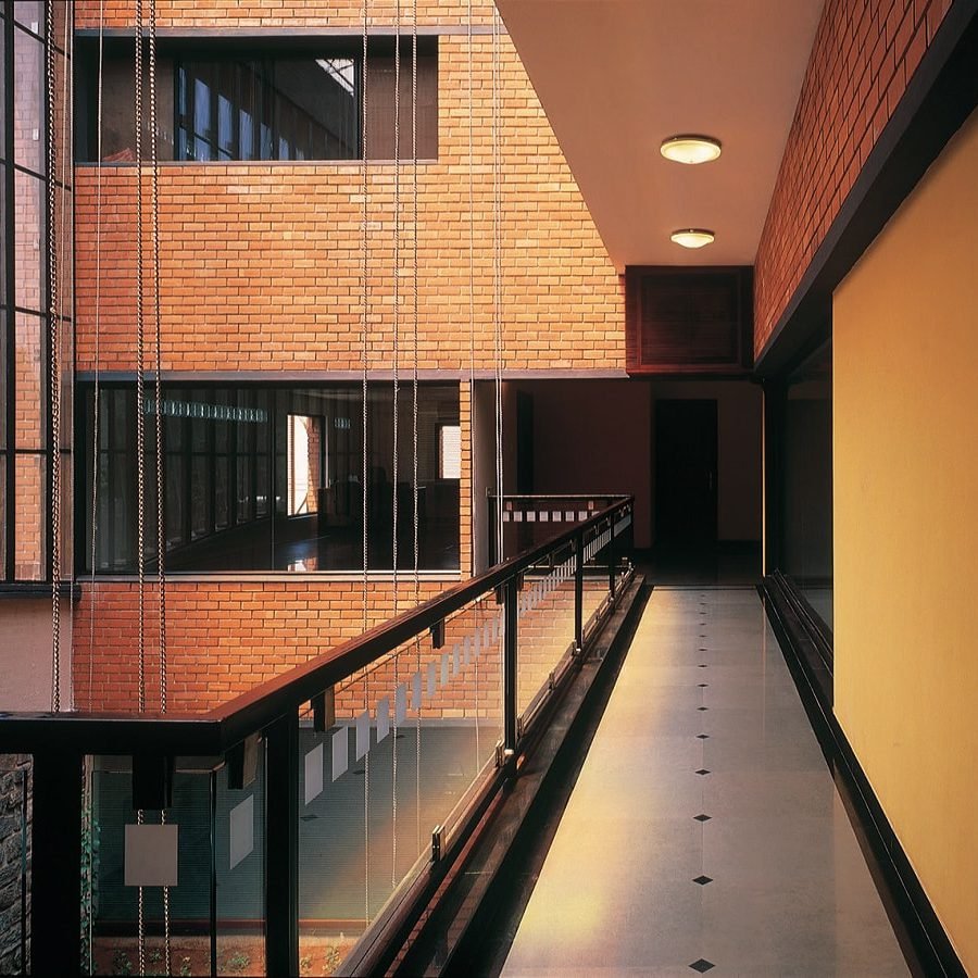 Total Environment - Workcations - Inside Building